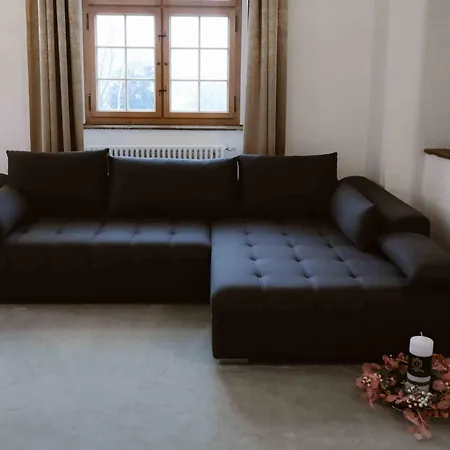 Luxurious Castle Retreat In Austria Little Versailles With Nearby Spas Apartamento Aurolzmunster