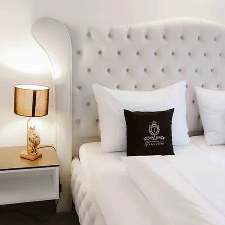 Luxurious Castle Retreat In Austria Innviertler Versailles With Nearby Spas *