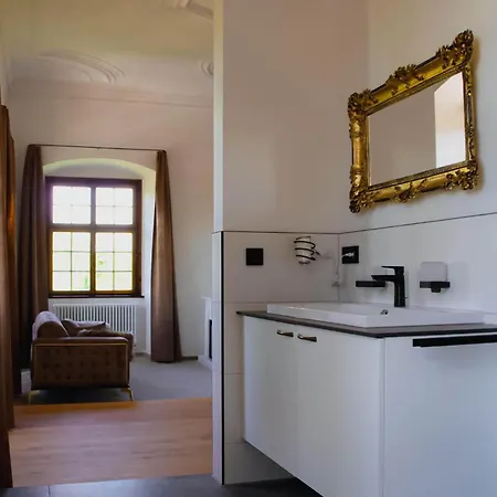 Luxurious Castle Retreat In Austria Innviertler Versailles With Nearby Spas * Aurolzmunster