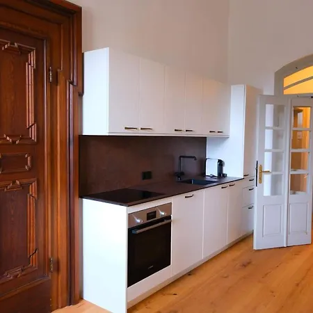 Luxurious Castle Retreat In Austria Innviertler Versailles With Nearby Spas * Aurolzmunster