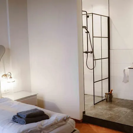 Hotell Luxurious Castle Retreat In Austria Innviertler Versailles With Nearby Spas Aurolzmunster