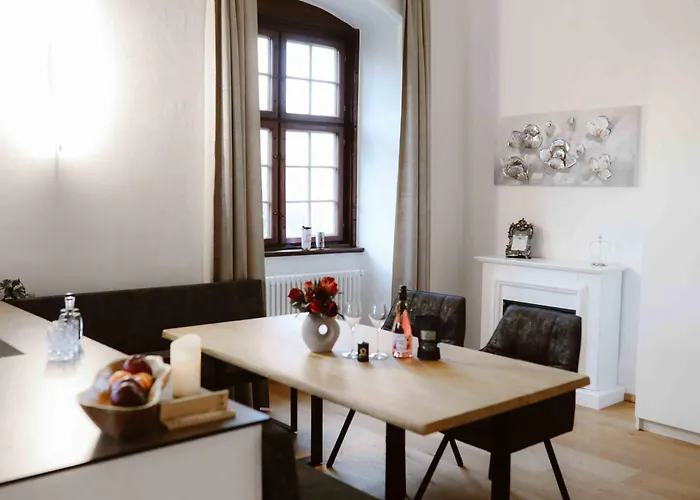 Hotel Luxurious Castle Retreat In Austria Innviertler Versailles With Nearby Spas *