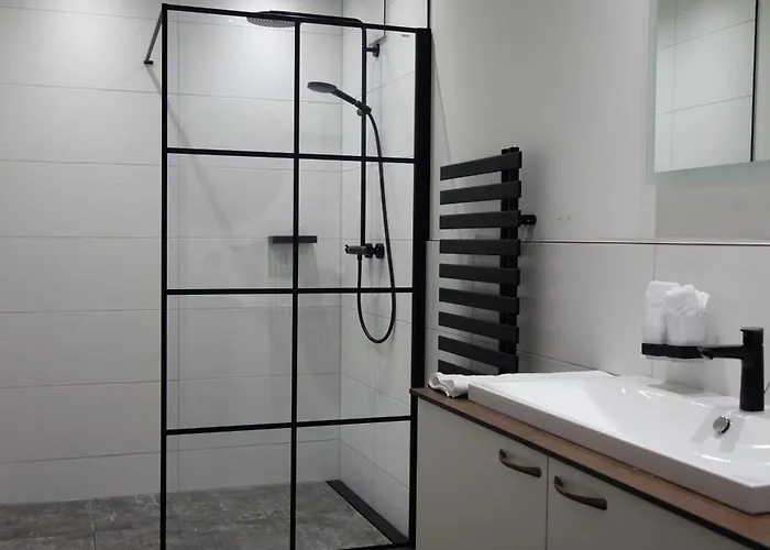 Luxurious Castle Retreat In Austria Innviertler Versailles With Nearby Spas Aurolzmunster