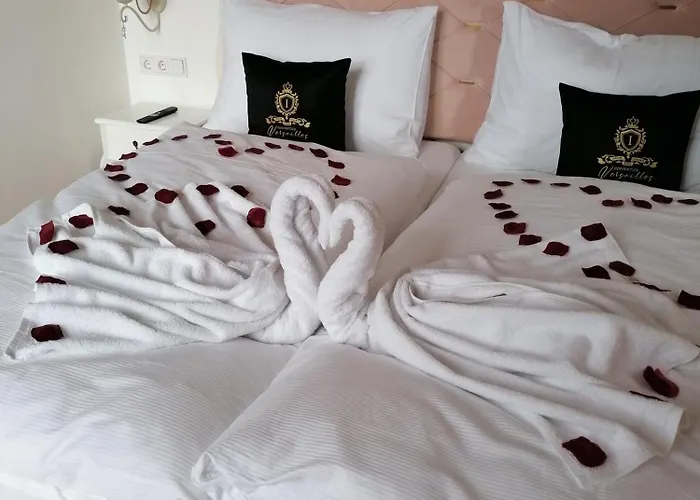 Luxurious Castle Retreat In Austria Innviertler Versailles With Nearby Spas