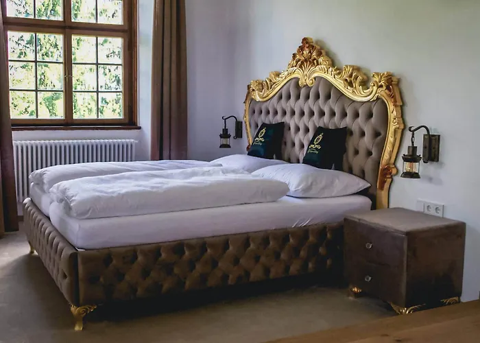 Luxurious Castle Retreat In Austria Innviertler Versailles With Nearby Spas