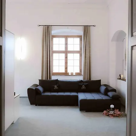 Luxurious Castle Retreat In Austria Little Versailles With Nearby Spas * Aurolzmunster