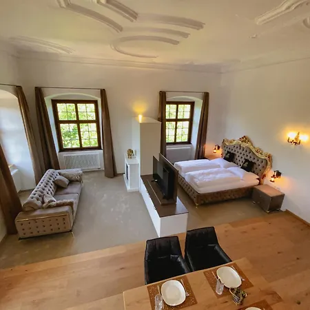 Hotel Luxurious Castle Retreat In Austria Innviertler Versailles With Nearby Spas