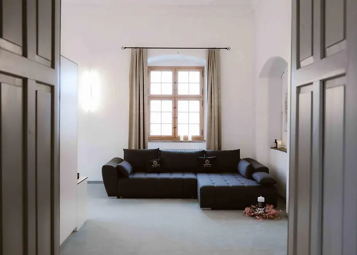 Luxurious Castle Retreat In Austria Innviertler Versailles With Nearby Spas * Aurolzmunster