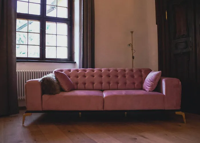 Luxurious Castle Retreat In Austria Innviertler Versailles With Nearby Spas Aurolzmunster