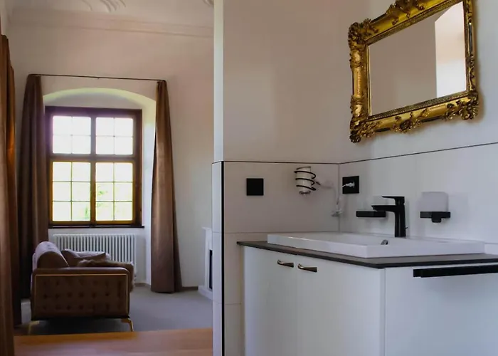 Luxurious Castle Retreat In Austria Innviertler Versailles With Nearby Spas * Aurolzmunster