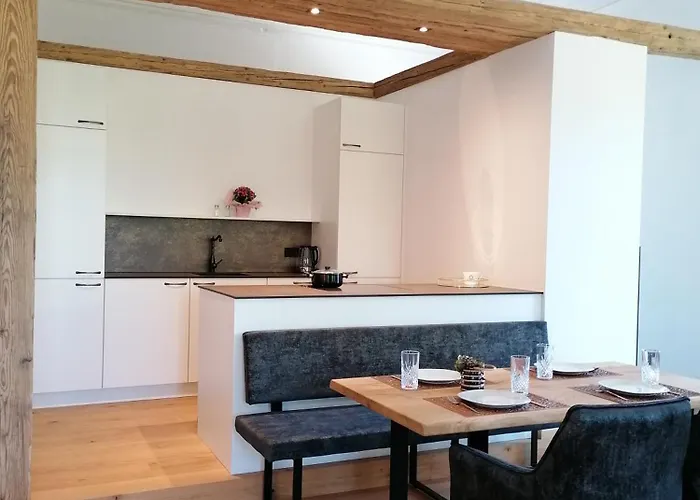 Luxurious Castle Retreat In Austria Innviertler Versailles With Nearby Spas 酒店 *