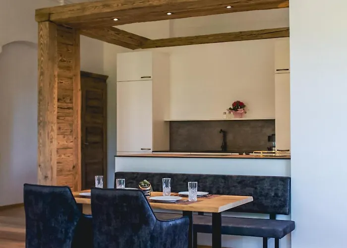 Luxurious Castle Retreat In Austria Innviertler Versailles With Nearby Spas *