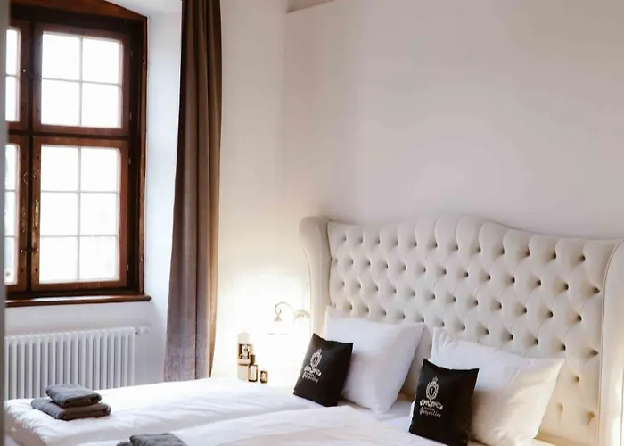 Luxurious Castle Retreat In Austria Innviertler Versailles With Nearby Spas Aurolzmunster